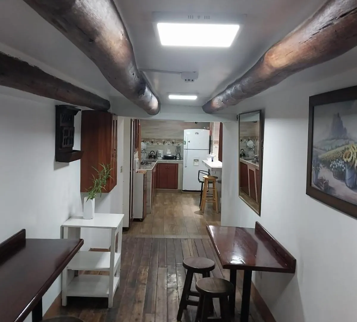 Hotel Hostal Benalcazar Quito