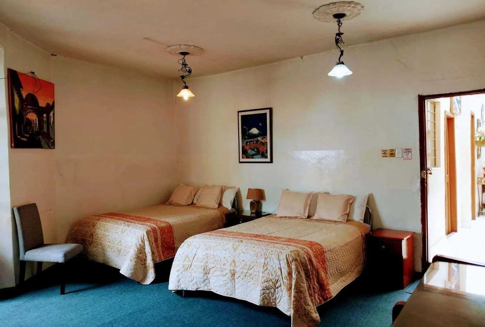 Hostal Benalcazar Quito Ecuador